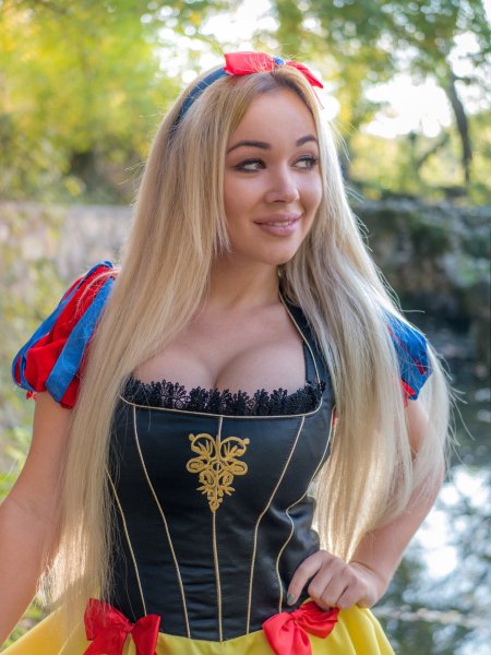 Strimmersha Anna Kostenko