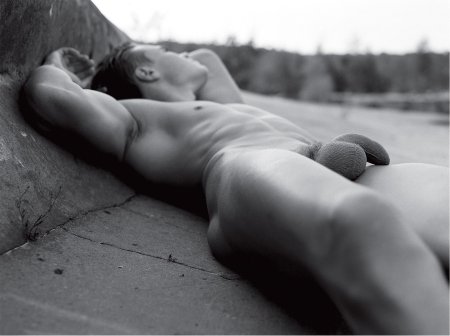 Erotic photos of men