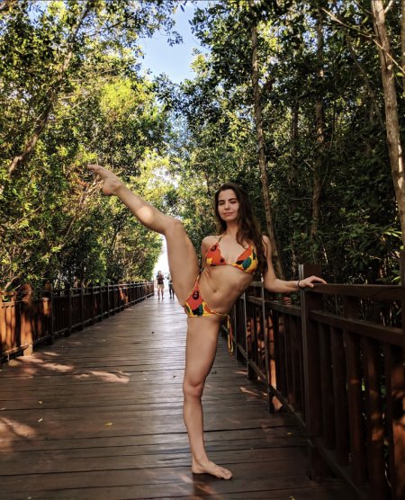 Violetta Chiking in a swimsuit