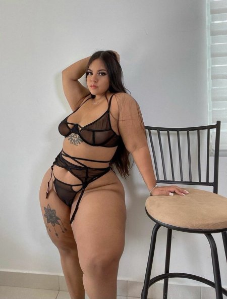 Gracie Bon plus saz naked