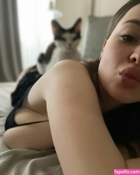 Olga boo plumers with your head