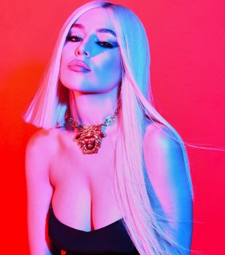 Ava Max/Aiva Max
