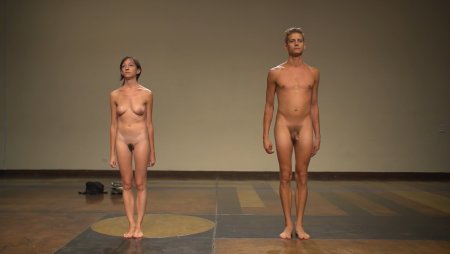 Casting of naked actresses in the theater
