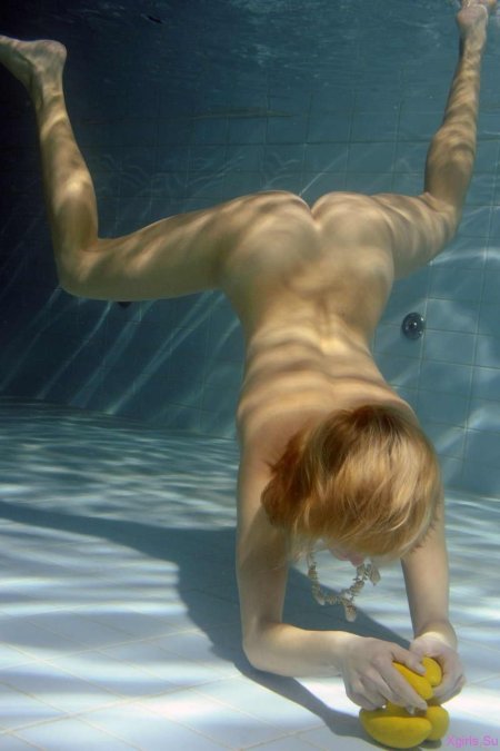 Naked beauties underwater