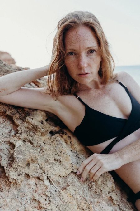 Oksana Butovskaya photo shoot