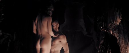 Annabell Wallis Pop naked