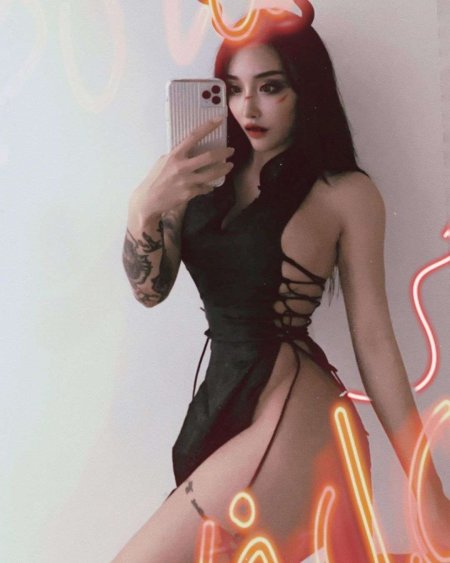 Songuyhin hitomi drain