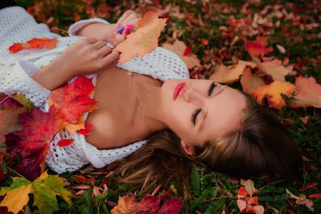 Erotic autumn photo shoot