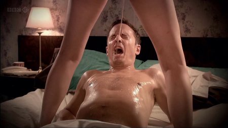 PHOEBE WALLER-BRIDGE HOT