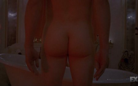 Finn Wittrock American Horror Story Bath