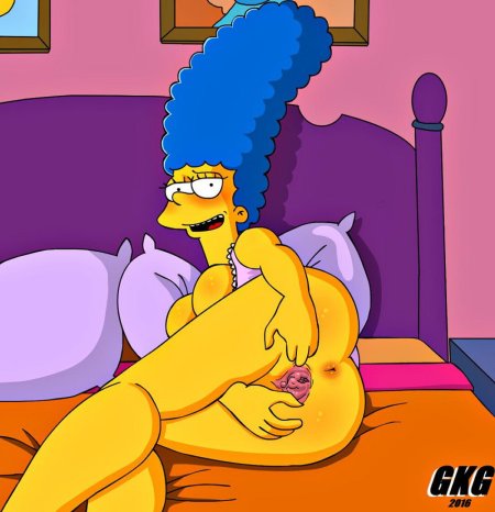 Simpsons Marge and Lisa Pussy
