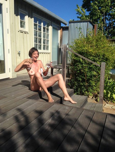 Sarah Katherine Bellamy Naked