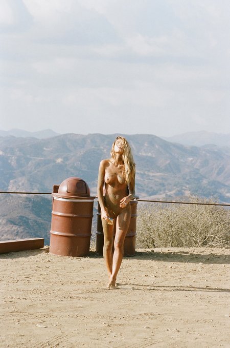 Naked photo shoot in the desert