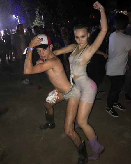 Lily-Rose Melodi is naked