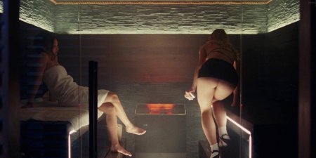 Lily-Rose Depp Naked