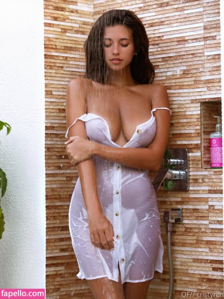 Christie Ren breasts