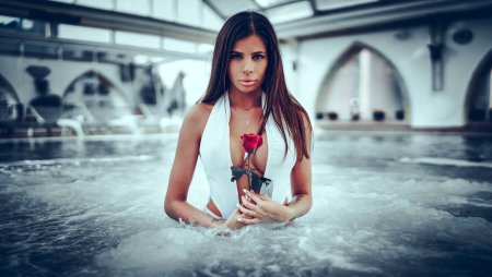 Beautiful girls Deep House