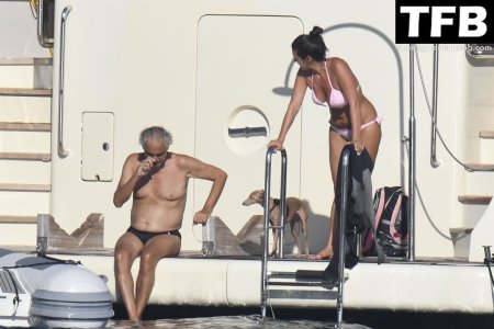 Naked Andrea Bocelli