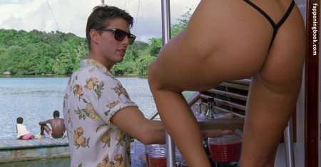 Kelly Lynch in your youth nude