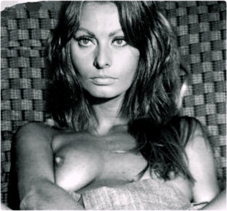 Sophie Loren Erotic photo shoot