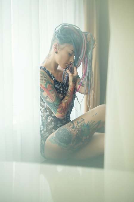 Lena Scissorhands red