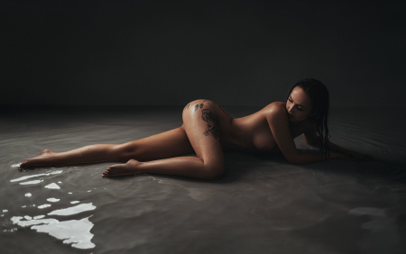 Karina Flores Erotic Wallpaper