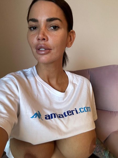 Chloe Lamour Naked in Youth