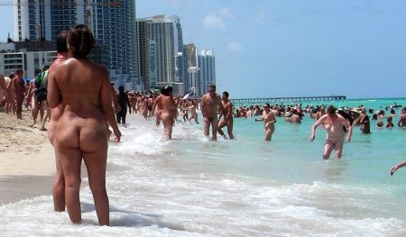 South Beach Miami Nudist