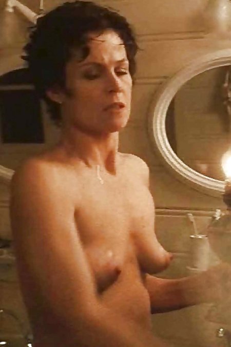 Sigurni Weaver in the youth nude