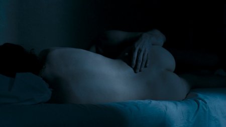 Erotic photos Vera Farmiga