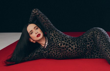 Kristen Ritter photo 2023