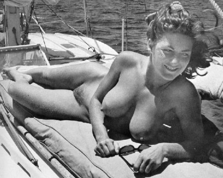 Naked Soviet women on the beach