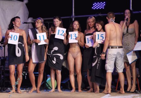 Нудистский конкурс красоты