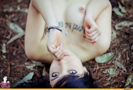 Essence Suicidegirl Naked Photoset