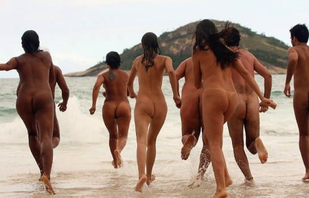 Naked Brazilian women