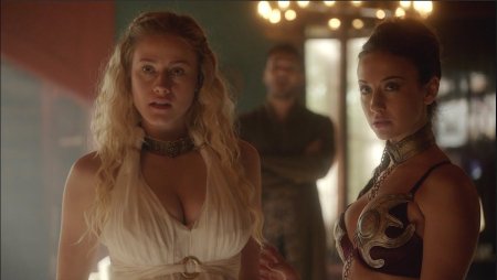 Wizards series Stella Maiv and Olivia Taylor